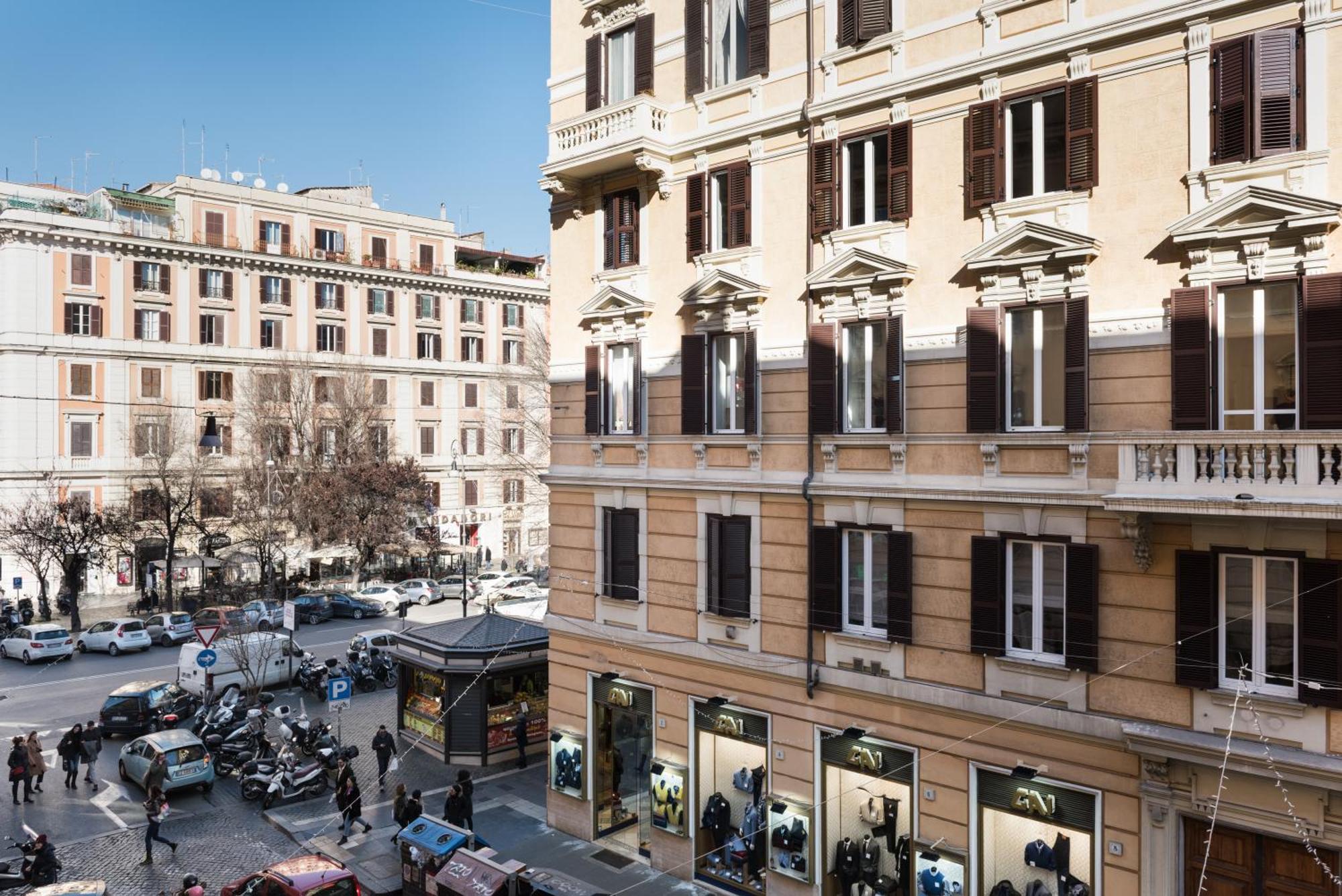Vatican Imperial Apartment 2840Sq Ft, Rome